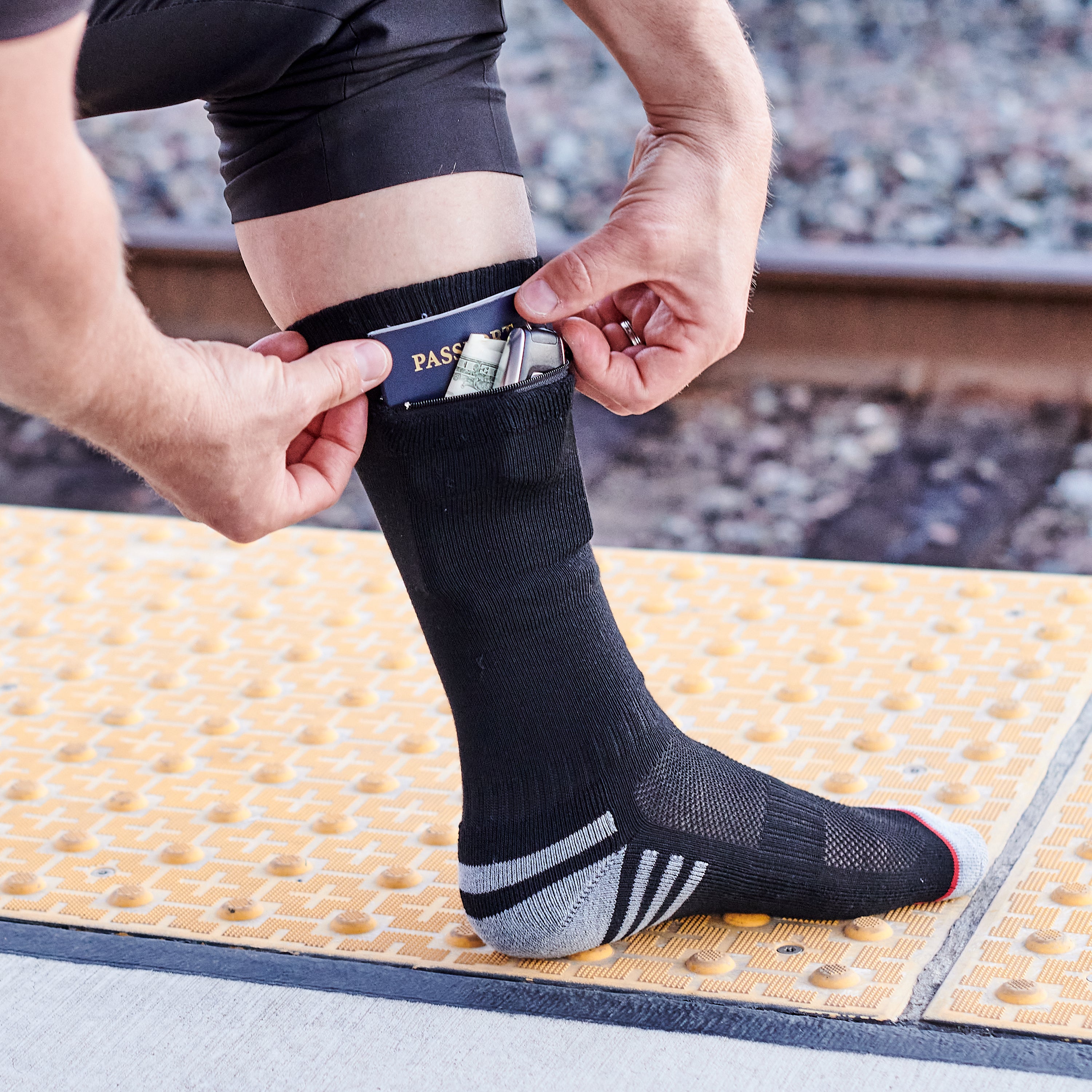 Passport Security Socks®, Black