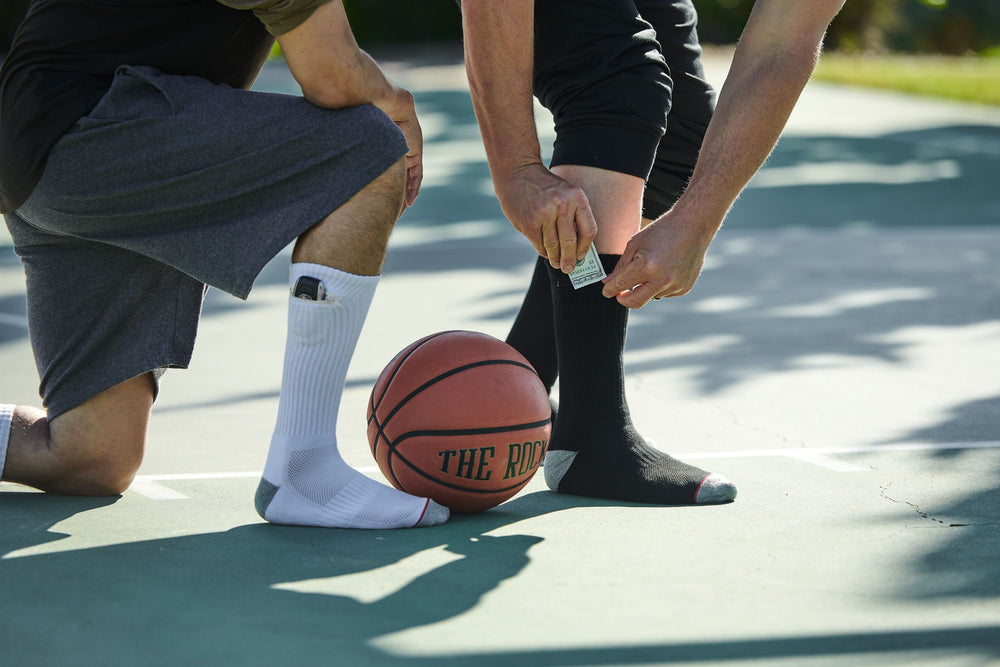 
                  
                    Pocket Socks® Crew Black, Large
                  
                